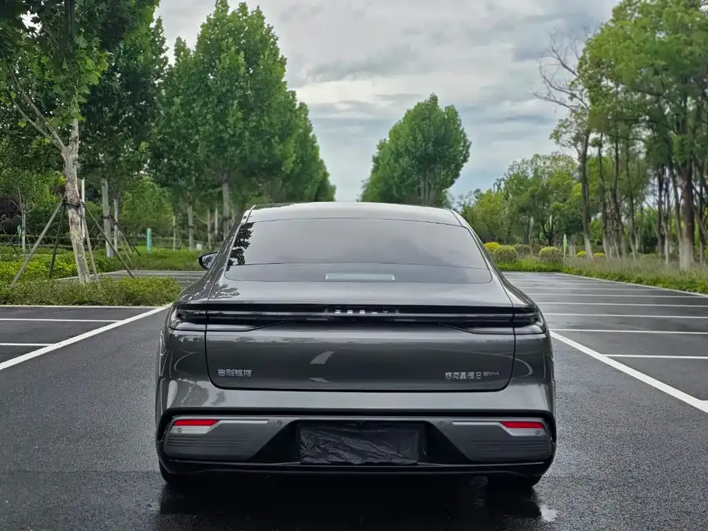 Geely Galaxy Xingyao 8 2025 из CN, фото 4