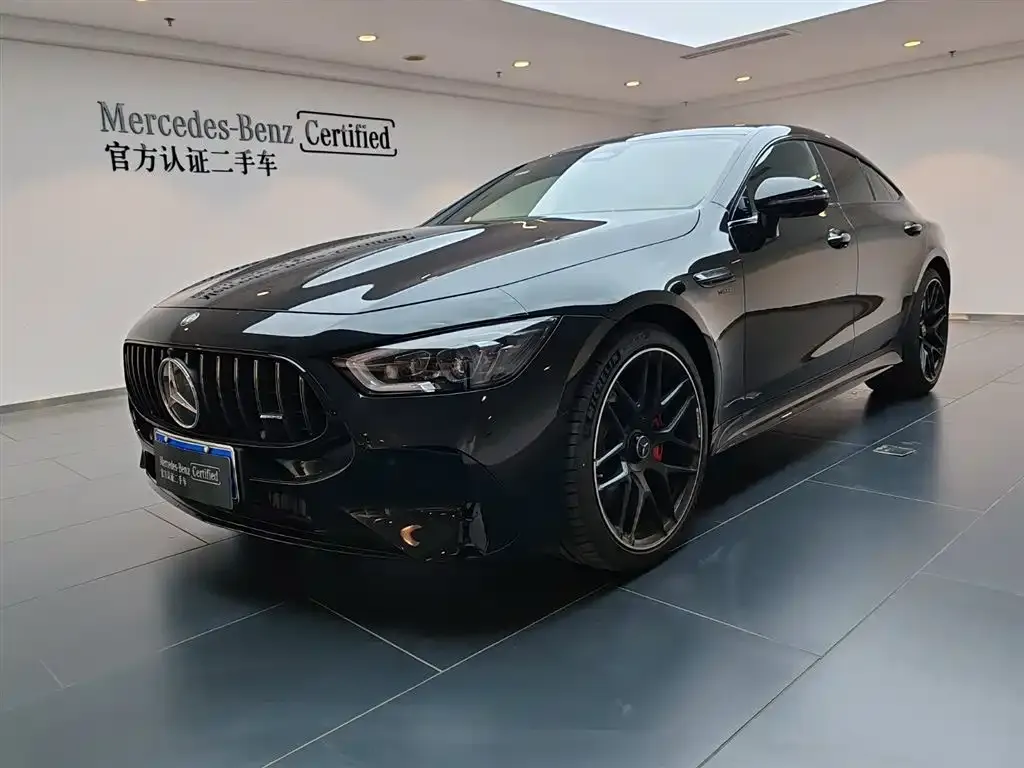 Mercedes-Benz AMG GT — фото 1