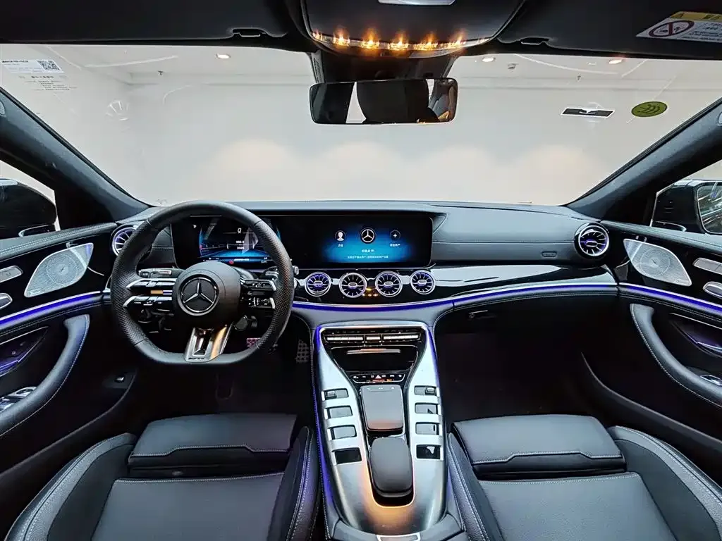 Mercedes-Benz AMG GT — фото 9