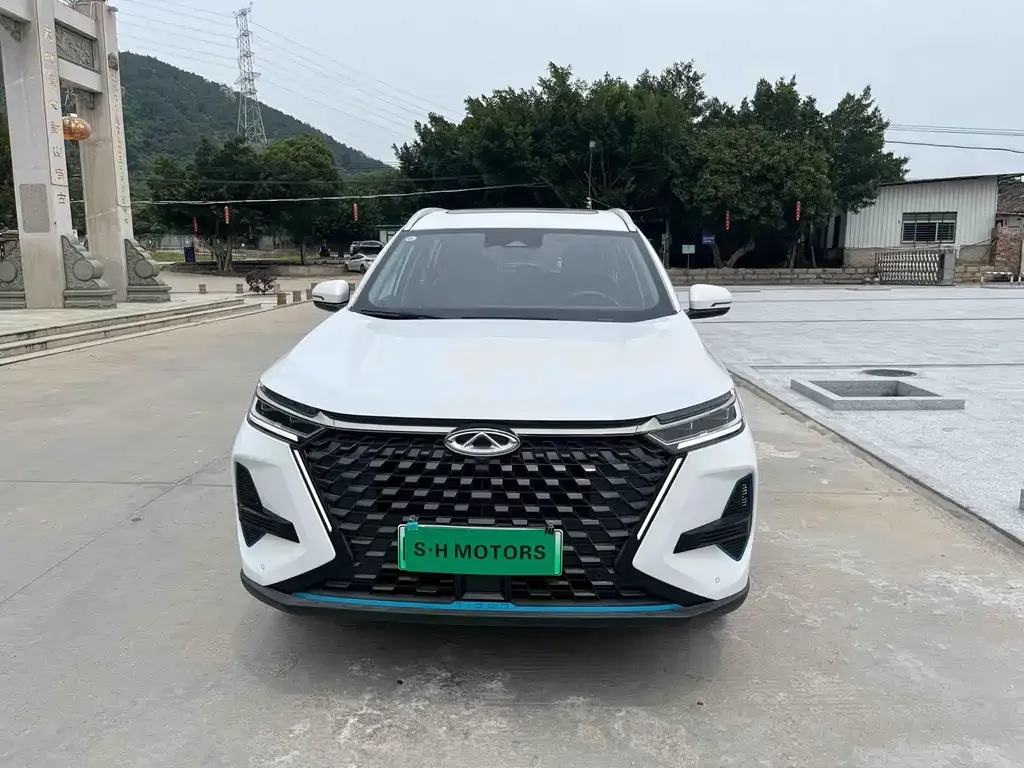 Chery Tiggo 8 PRO NEV — фото 3