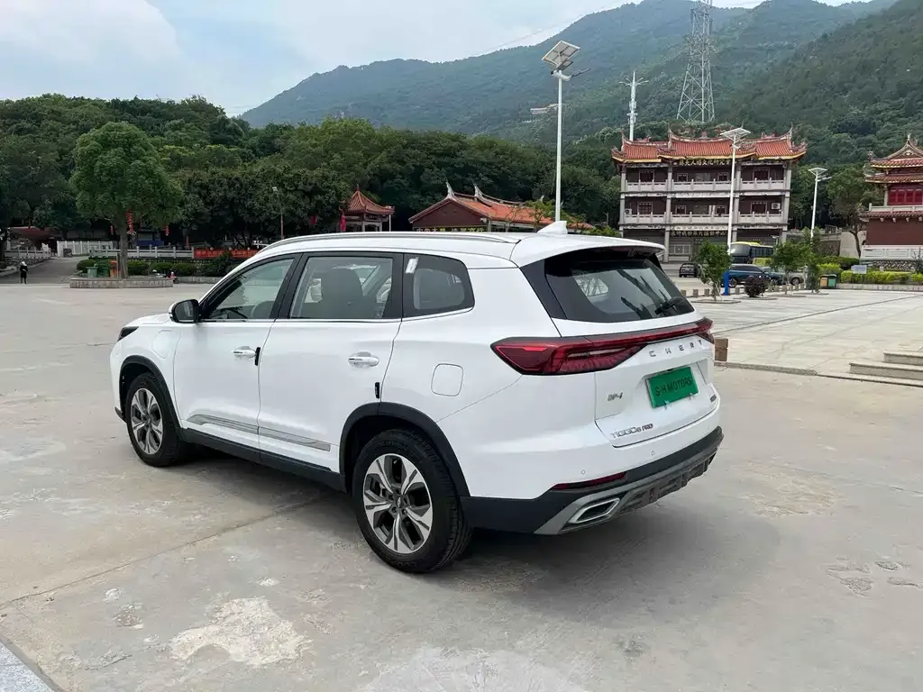 Chery Tiggo 8 PRO NEV — фото 8