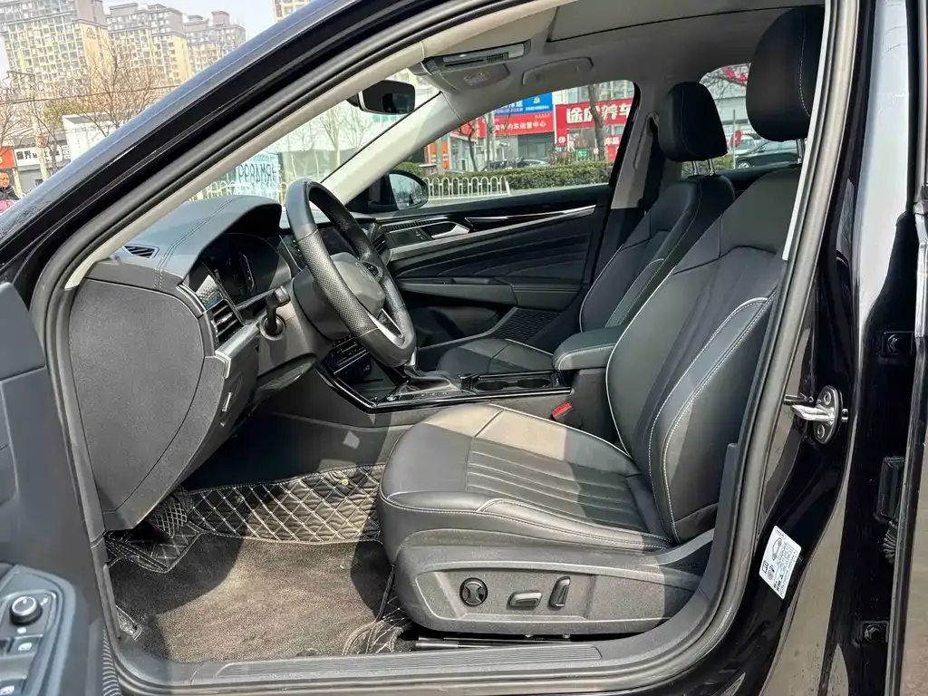 Volkswagen Passat — фото 9