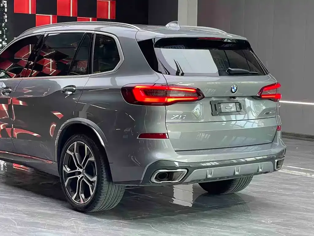 BMW X5 — фото 3