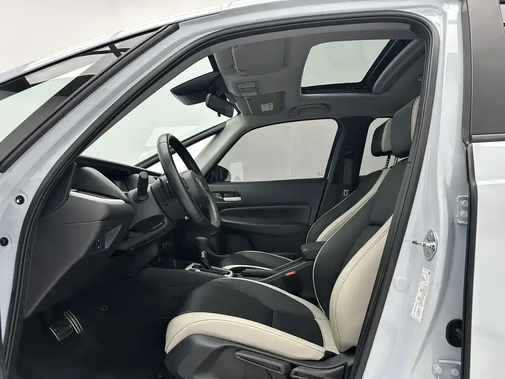 Honda Fit — фото 10