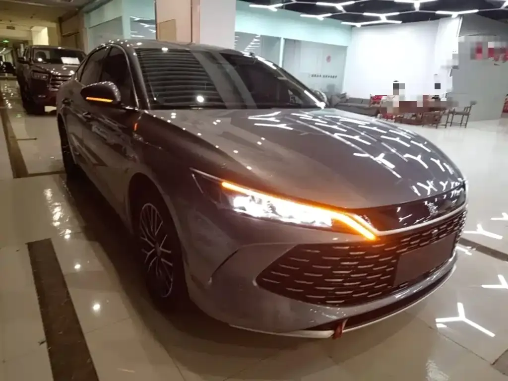BYD Qin L — фото 8