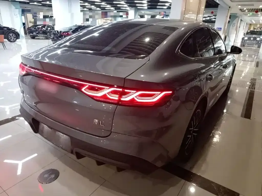 BYD Qin L — фото 3
