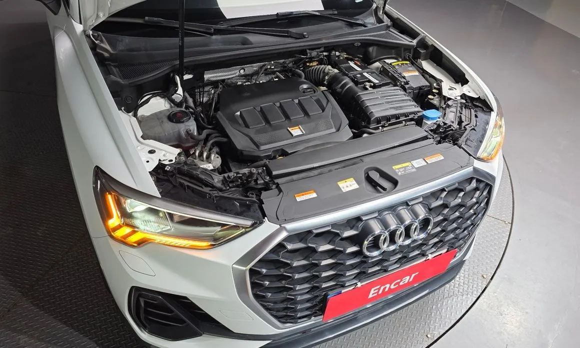 Audi Q3 2023 из KR, фото 7