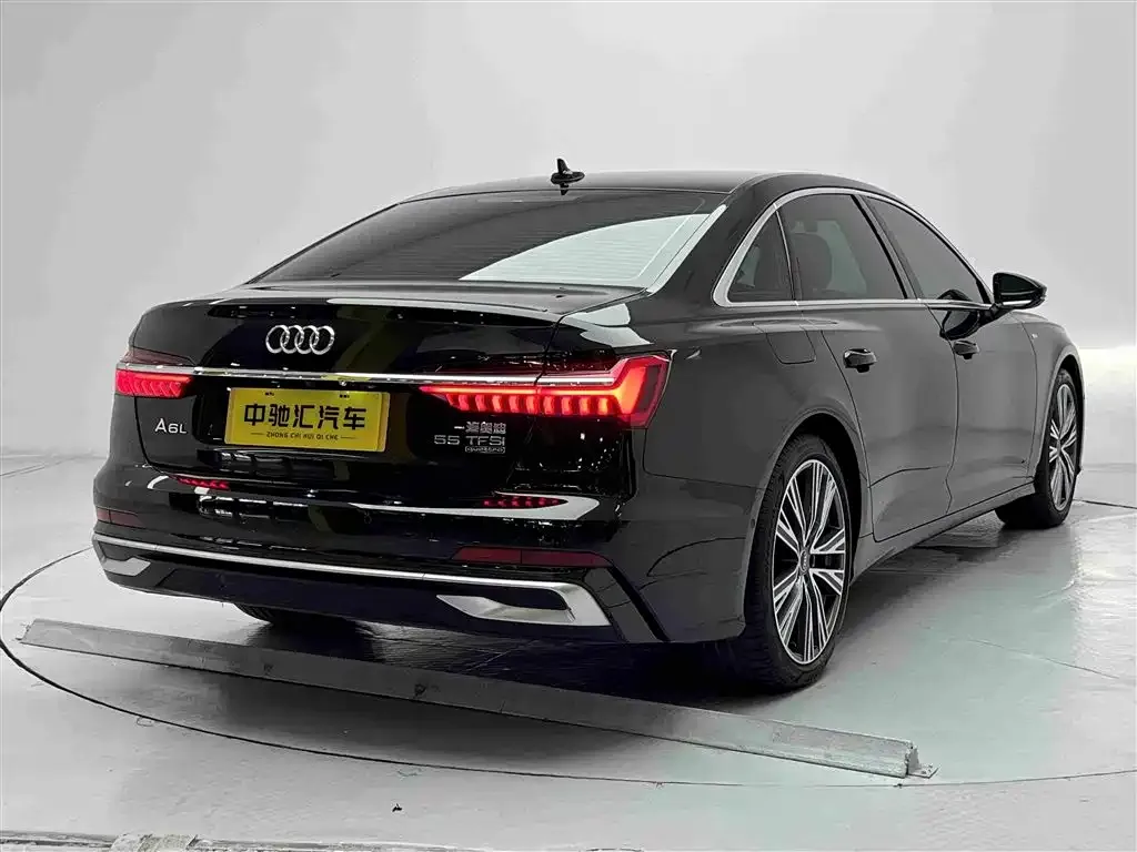 Audi A6L — фото 5