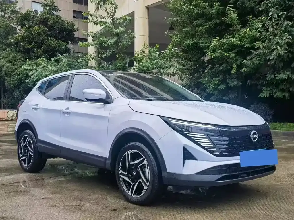 Nissan Qashqai — фото 8