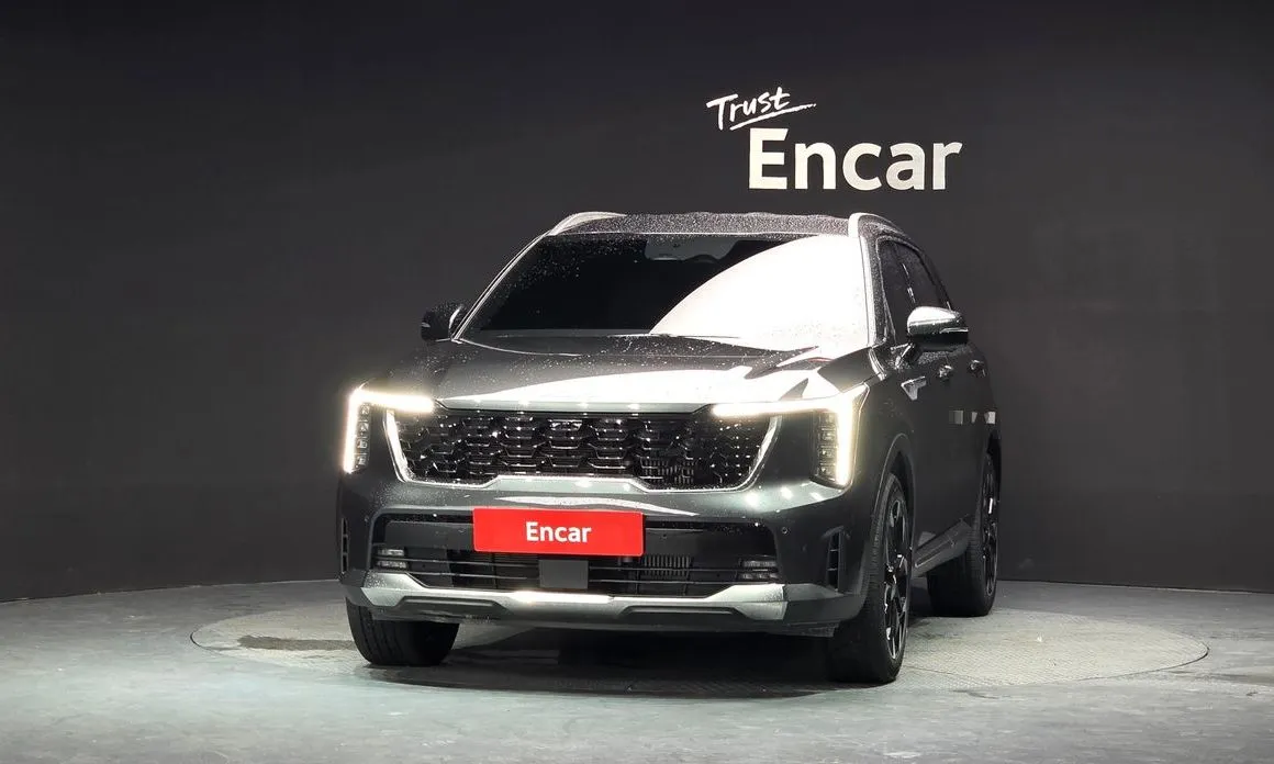 Kia Sorento — фото 8
