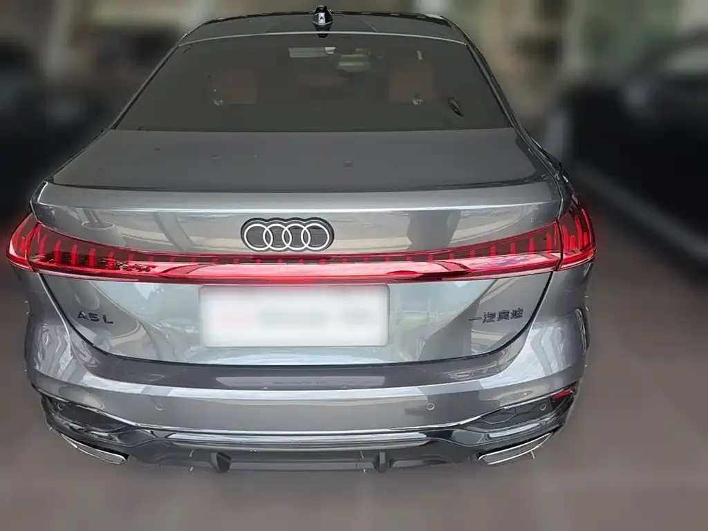 Audi A5L — фото 2