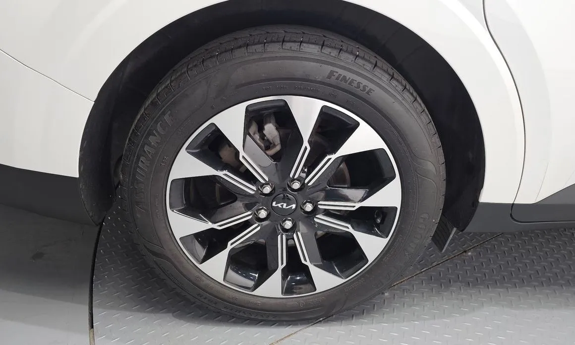 Kia Carnival 2023 из KR, фото 7