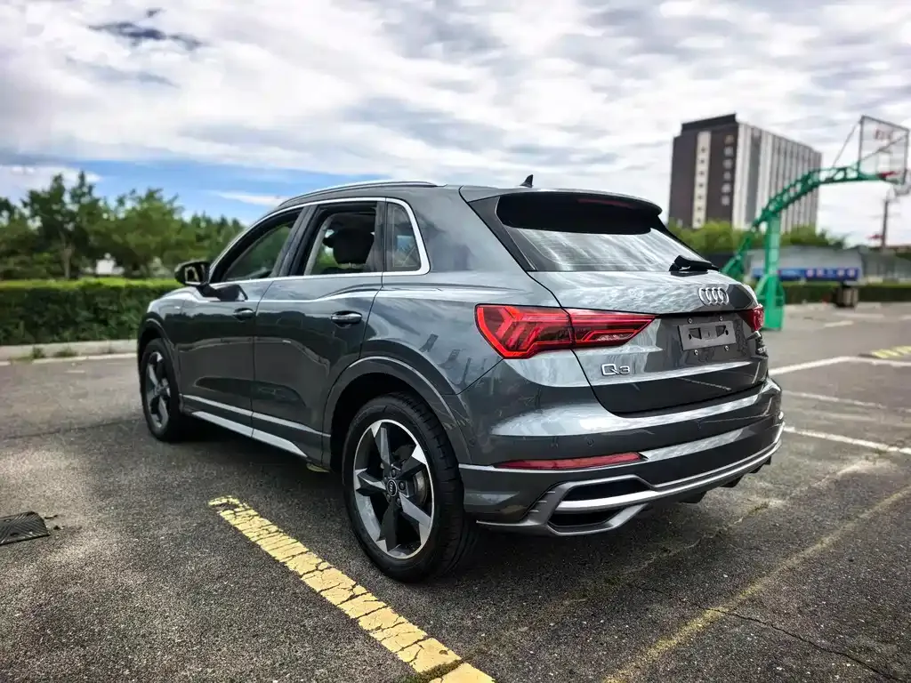 Audi Q3 — фото 6