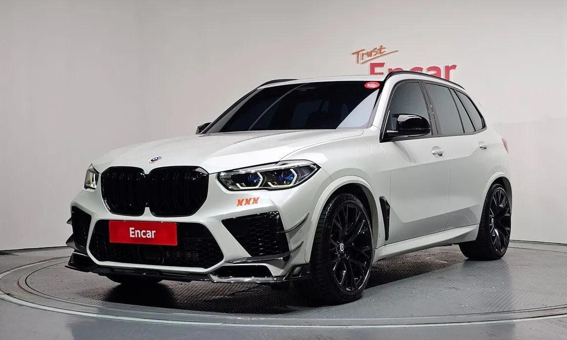 BMW X5M — фото 1