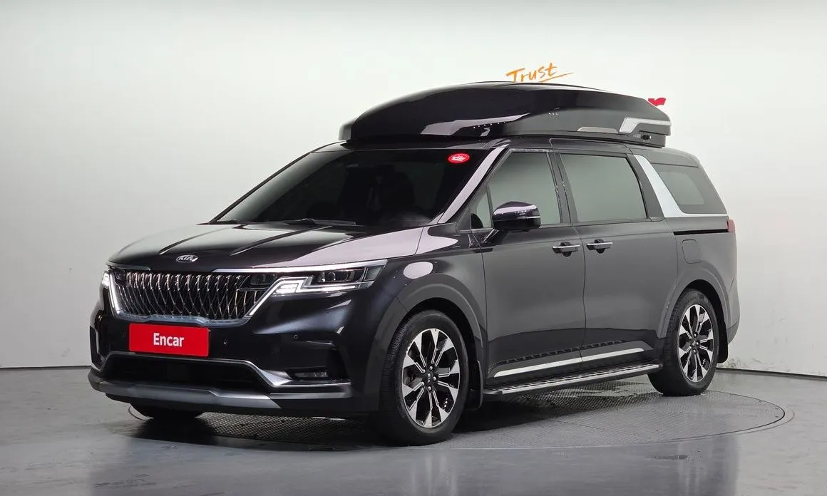 Kia Carnival — фото 1