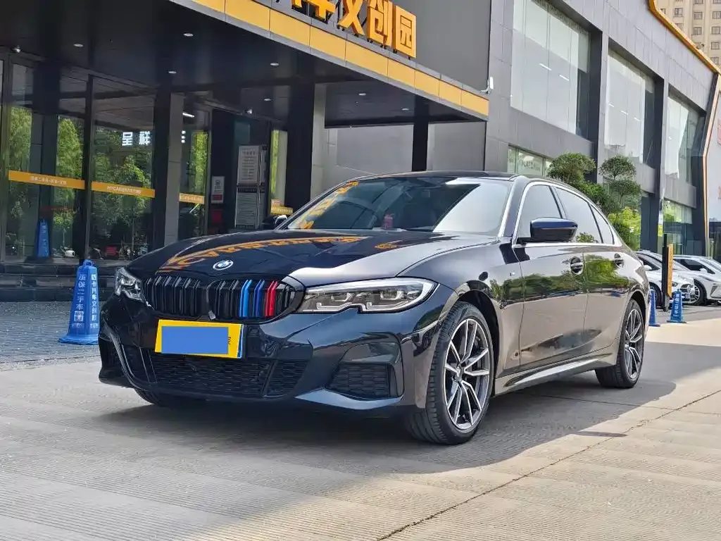 BMW 3 Series — фото 1