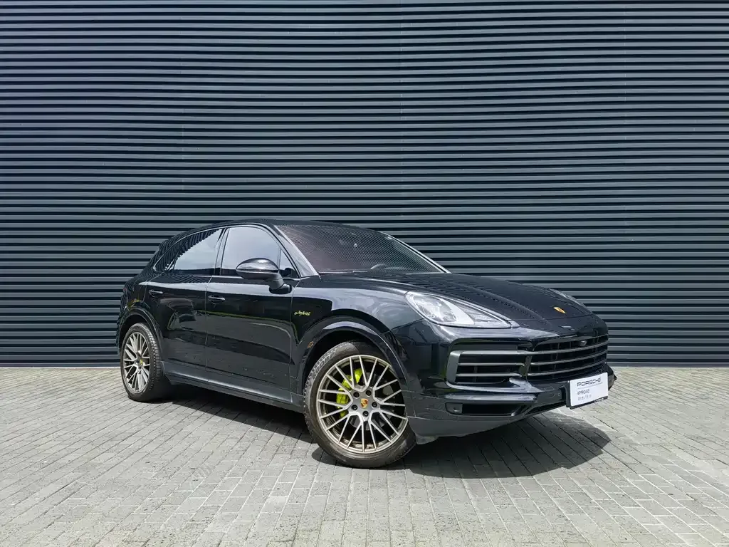 Porsche Cayenne Hybrid — фото 4