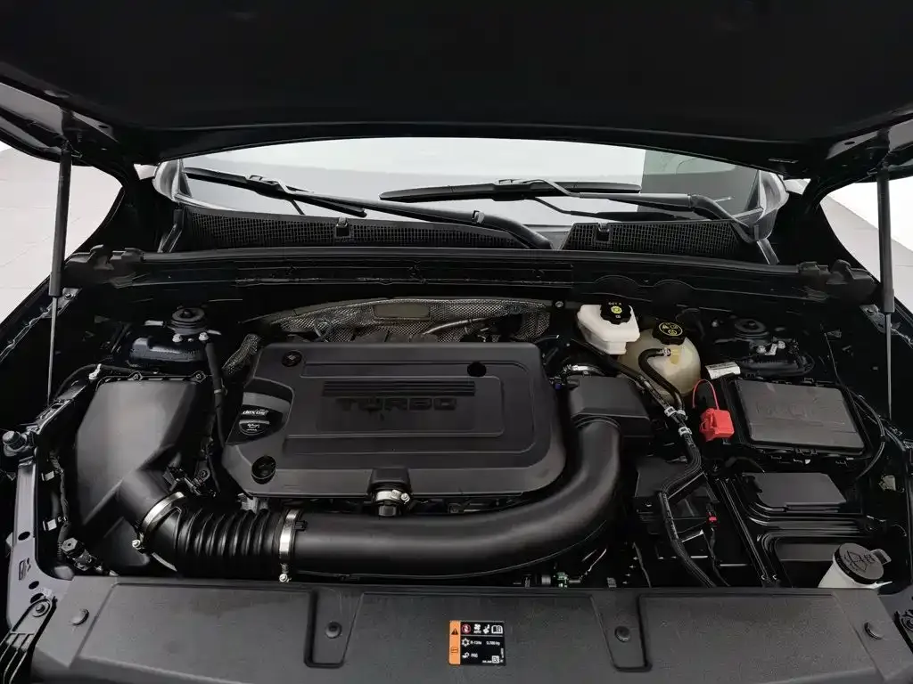 Buick Envision Plus — фото 10