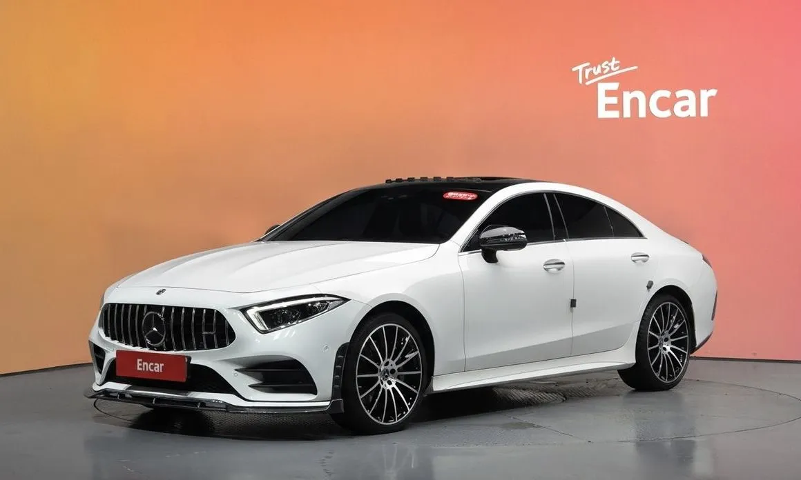 Mercedes-Benz CLS-Class — фото 1