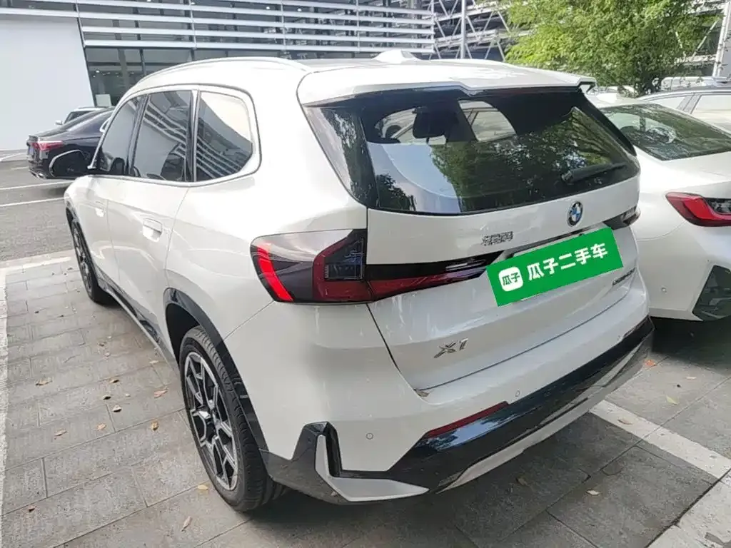 BMW X1 — фото 10