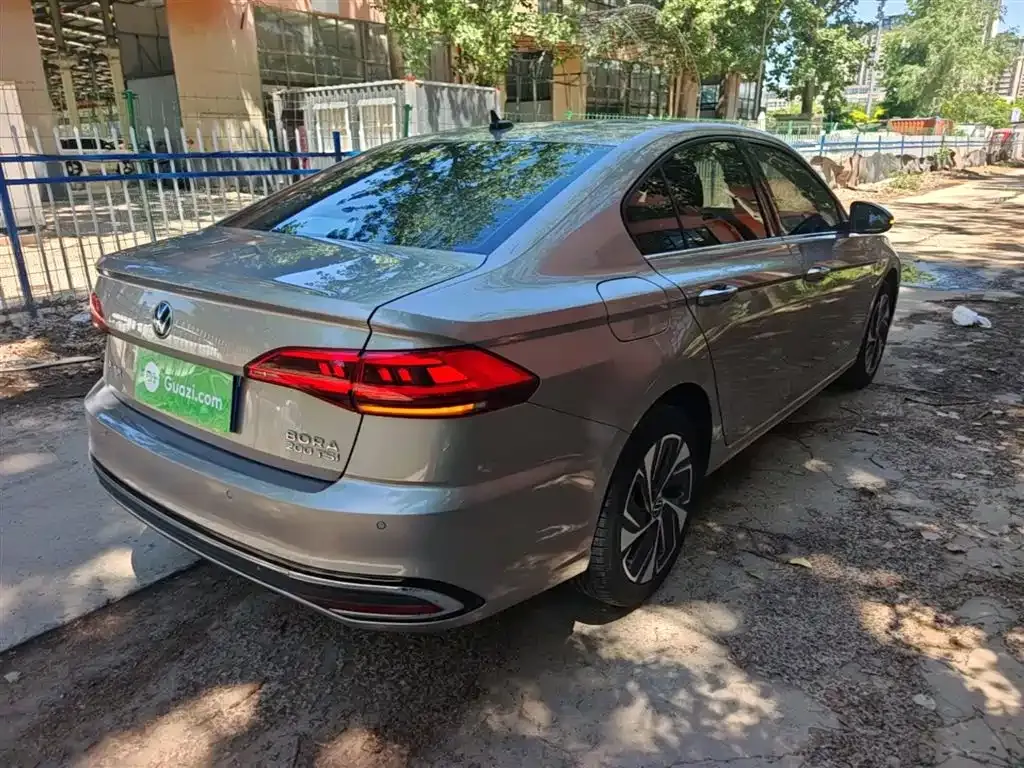 Volkswagen Bora 2023 из CN, фото 5