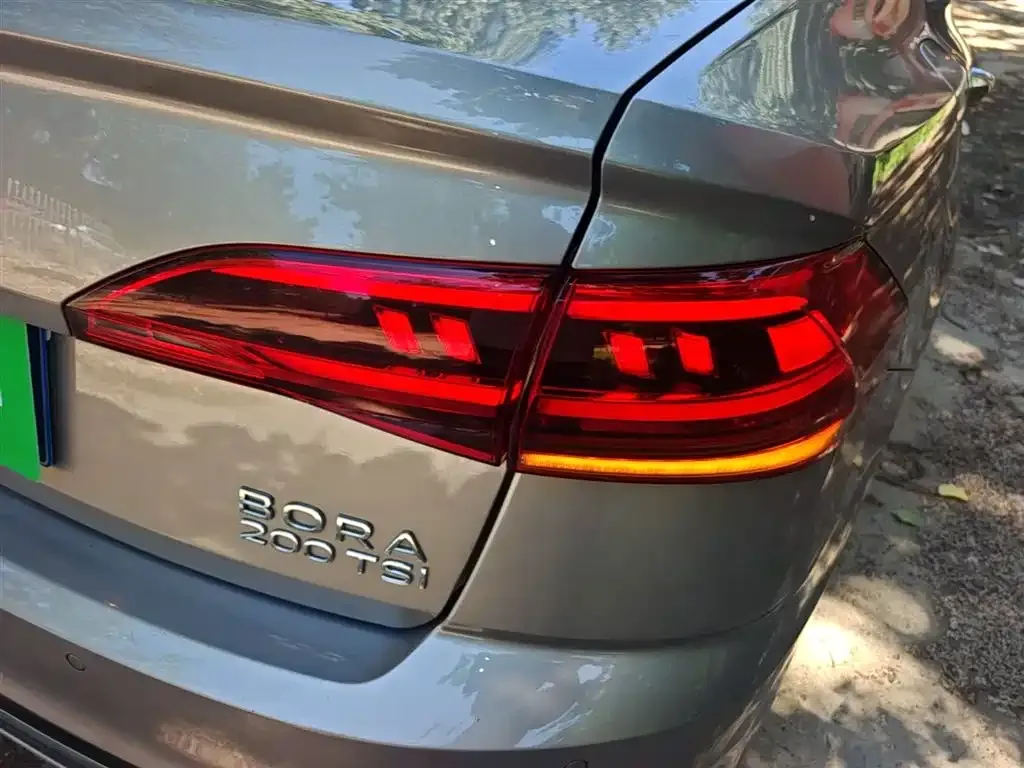 Volkswagen Bora 2023 из CN, фото 3