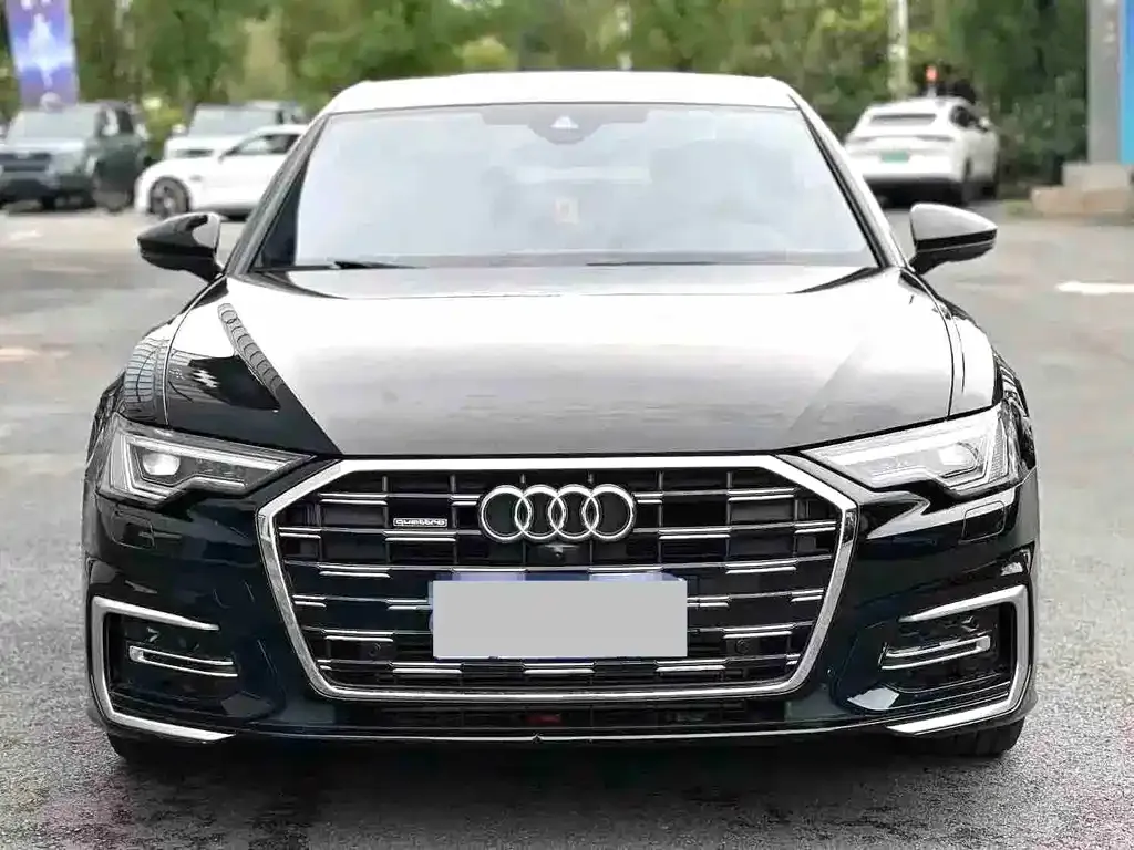 Audi A6L — фото 8