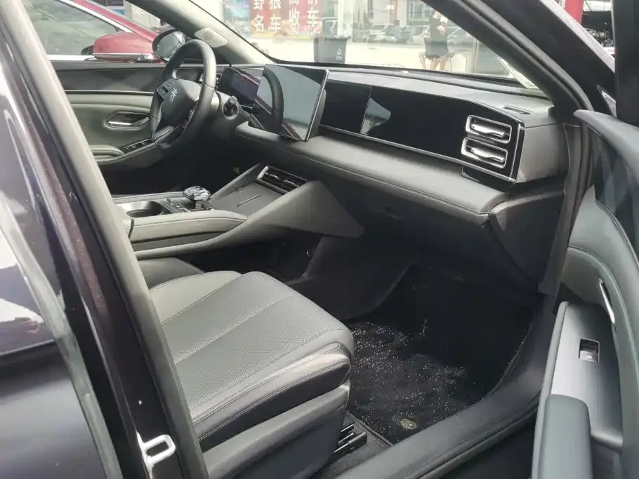 BYD Qin L 2024 из CN, фото 5