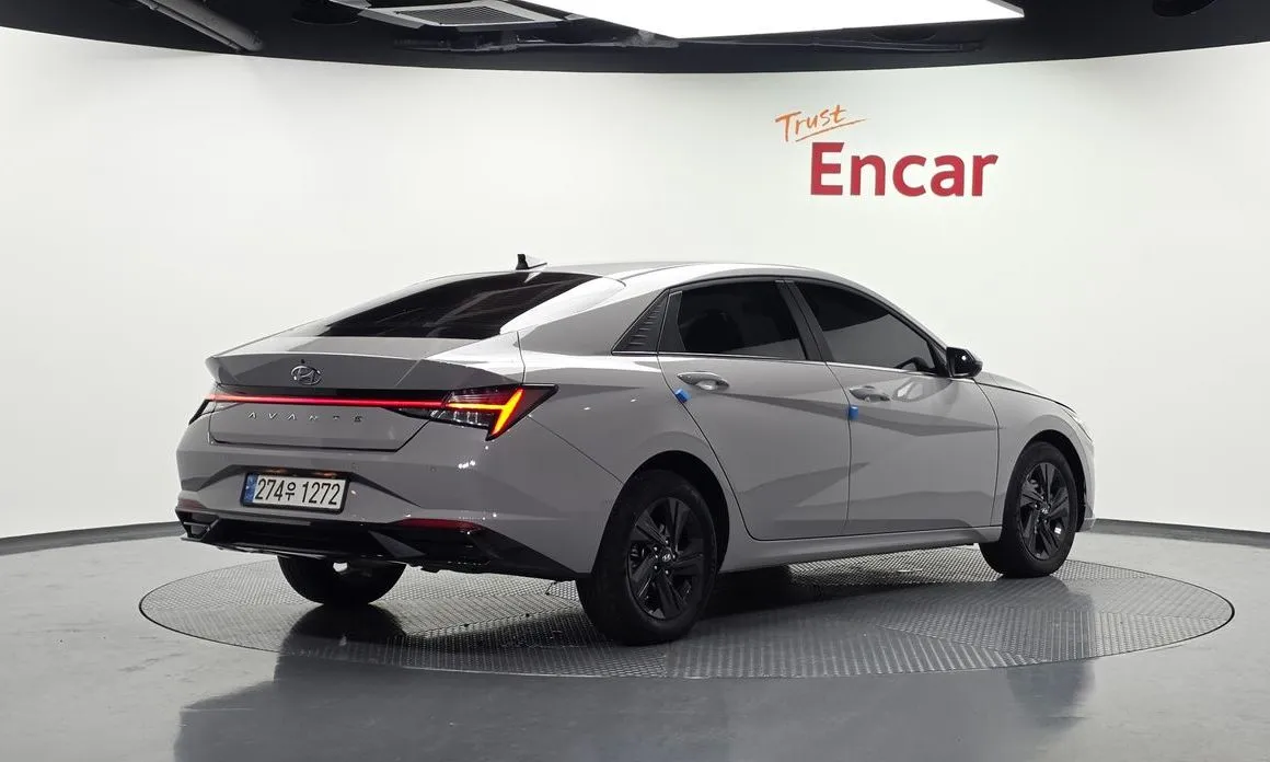 Hyundai AVANTE — фото 4
