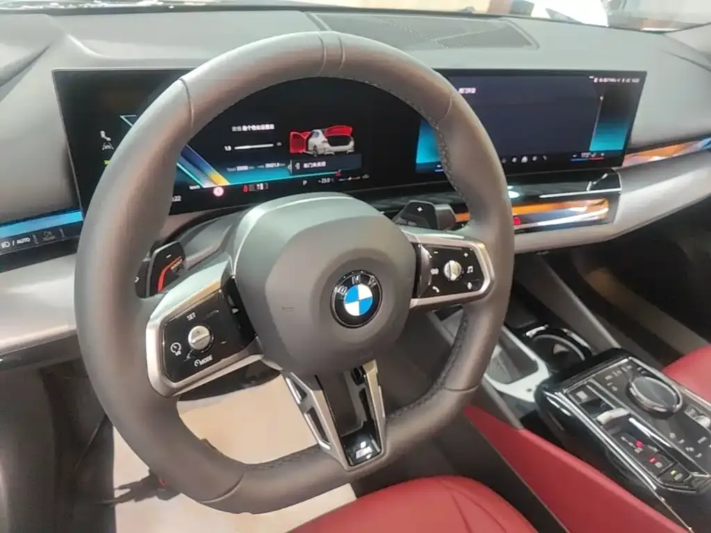 BMW 5 Series — фото 10