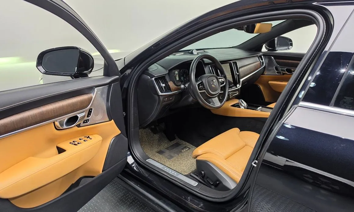 Volvo S90 — фото 10