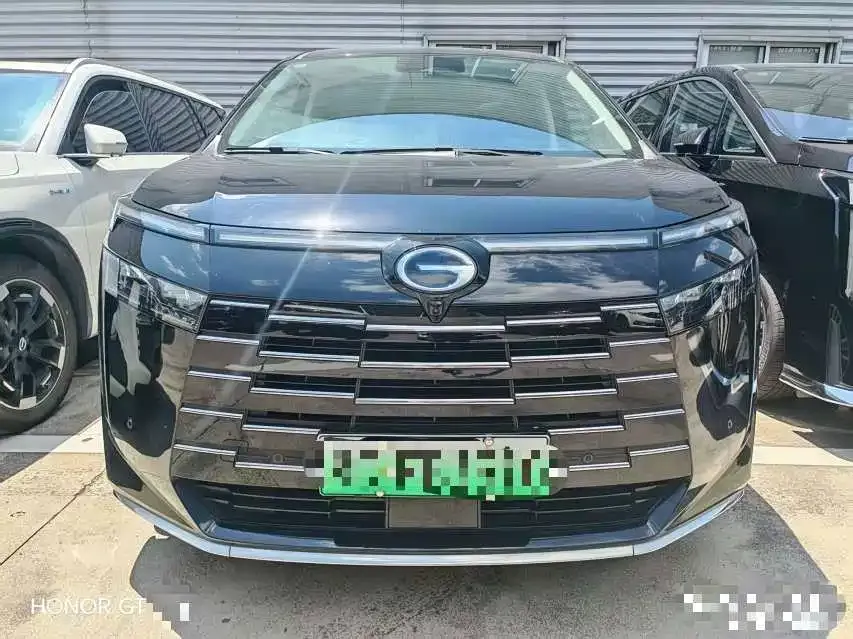 GAC Motor 传祺E8 PHEV — фото 8