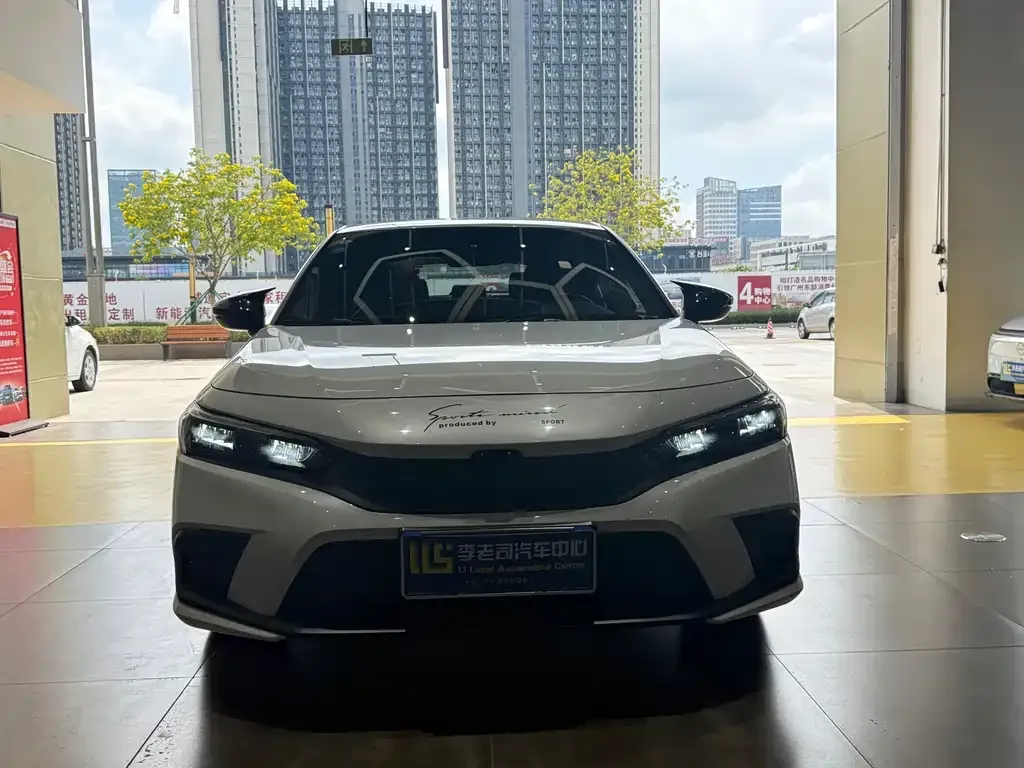 Honda Civic — фото 9