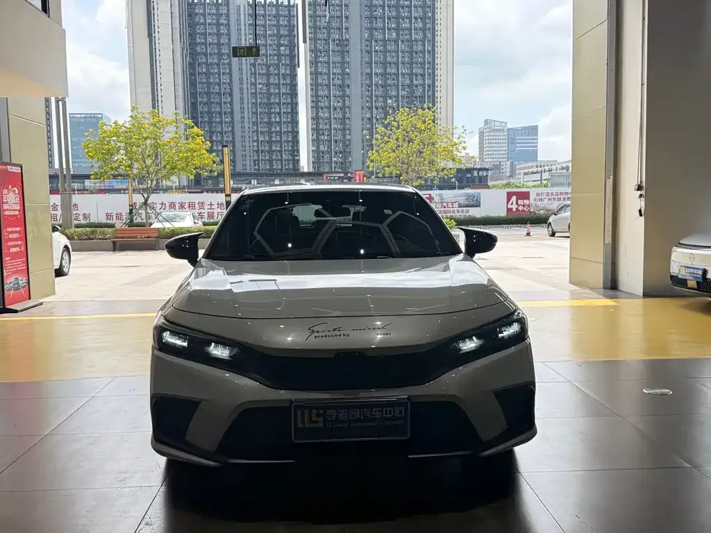 Honda Civic — фото 4