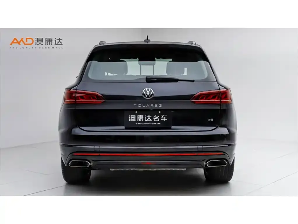 Volkswagen Touareg — фото 10