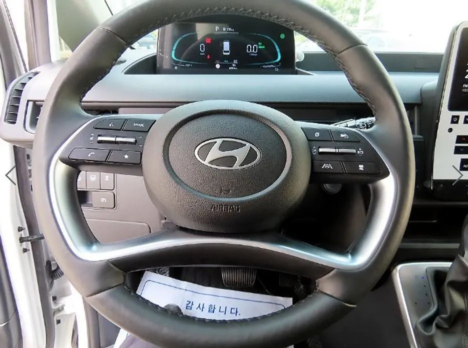 Hyundai Staria 2025 из KR, фото 7
