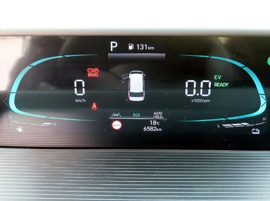 Hyundai Staria 2025 из KR, фото 6