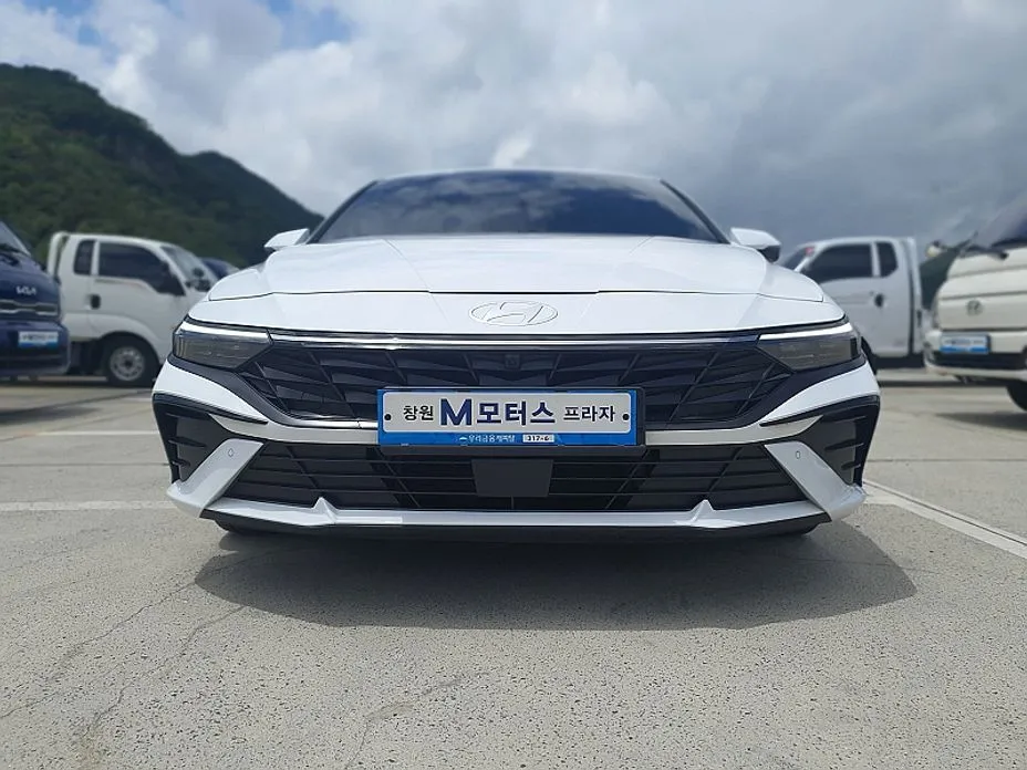 Hyundai AVANTE 2024 из KR, фото 4
