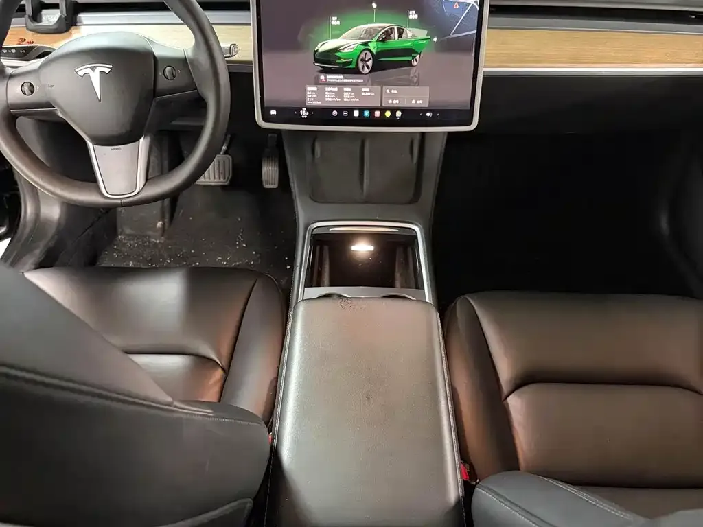 Tesla Model 3 — фото 5