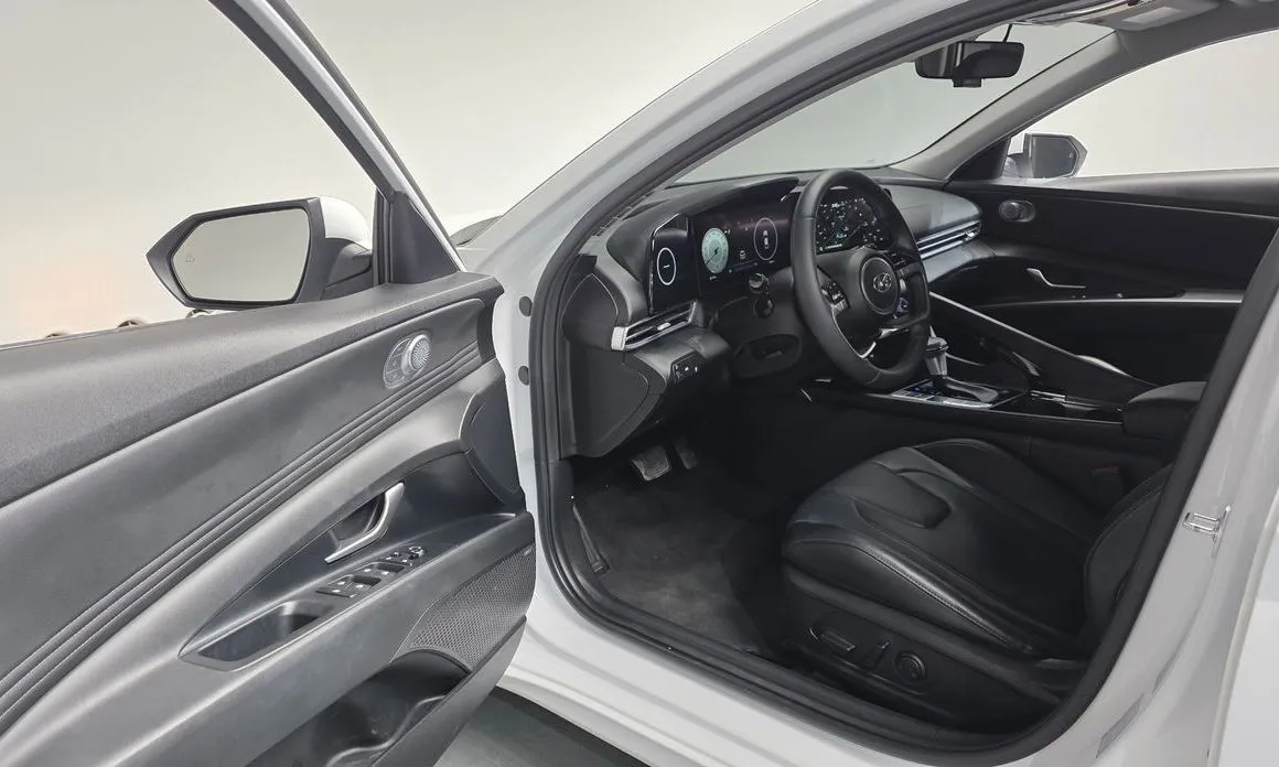 Hyundai AVANTE 2022 из KR, фото 9