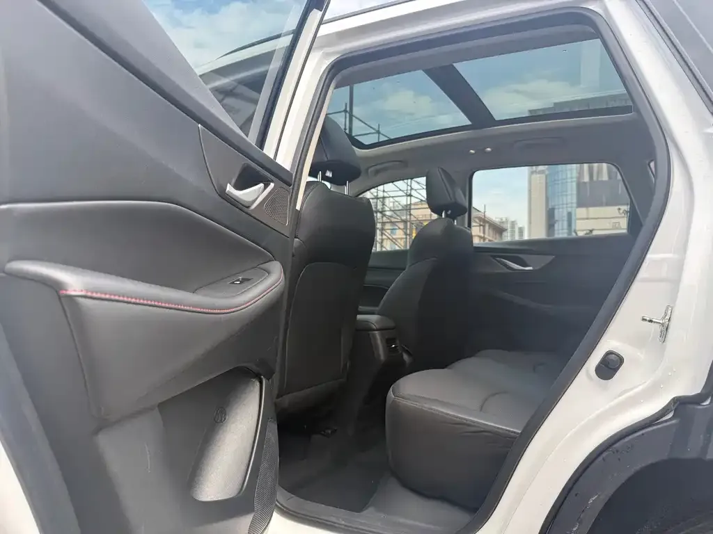 Changan CS35PLUS — фото 2
