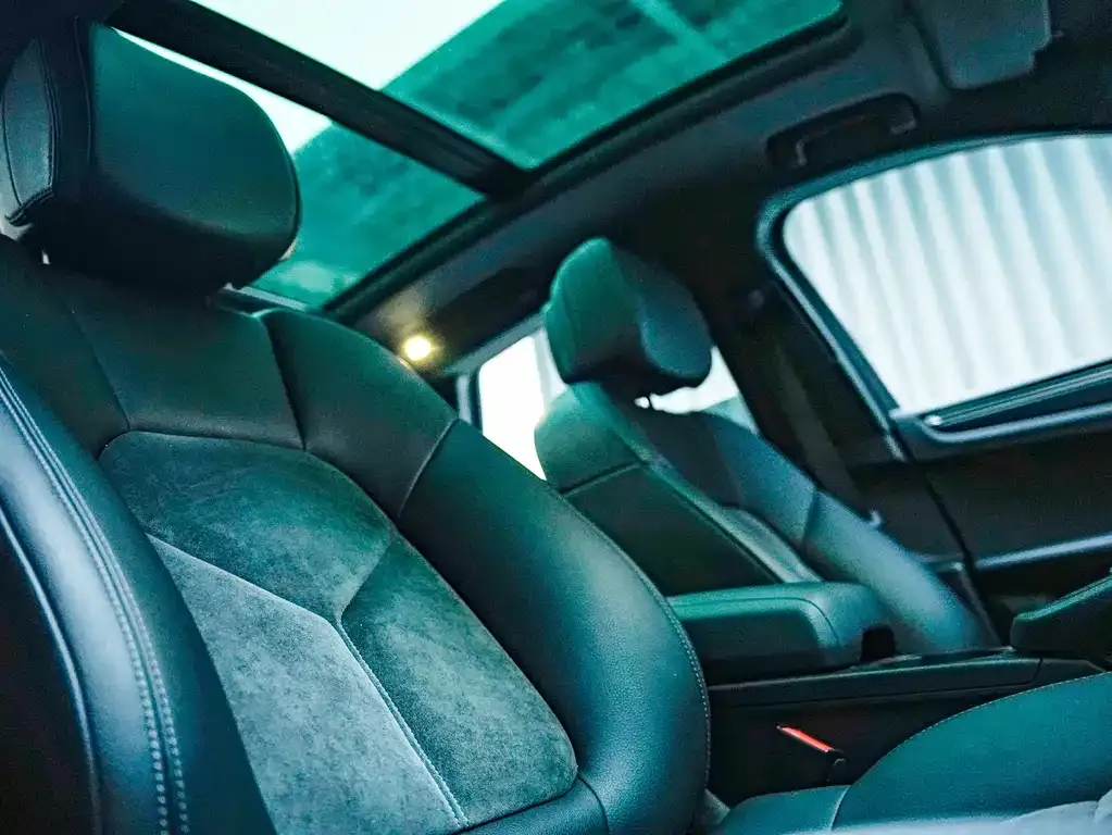 Porsche Macan — фото 7