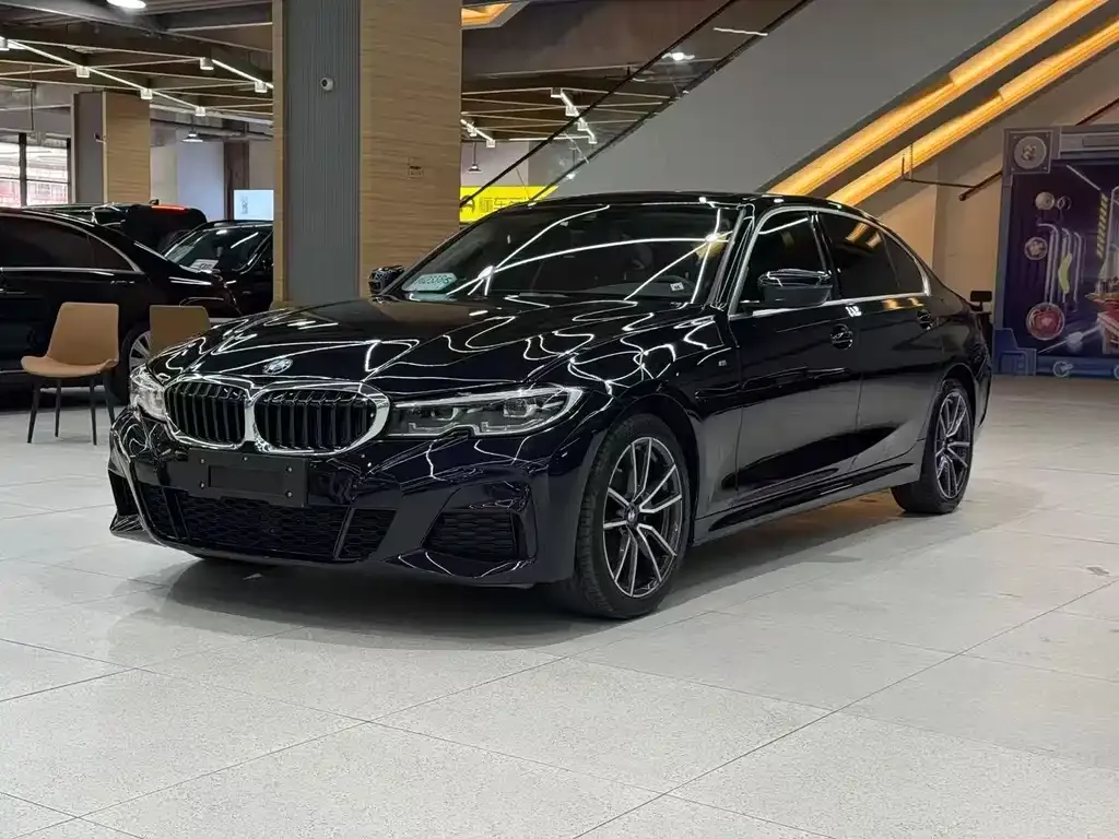 BMW 3 Series — фото 1