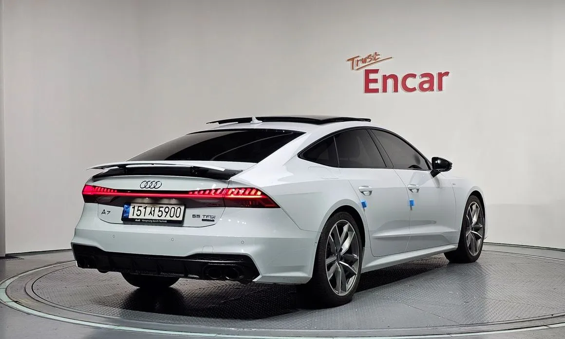 Audi A7 — фото 2