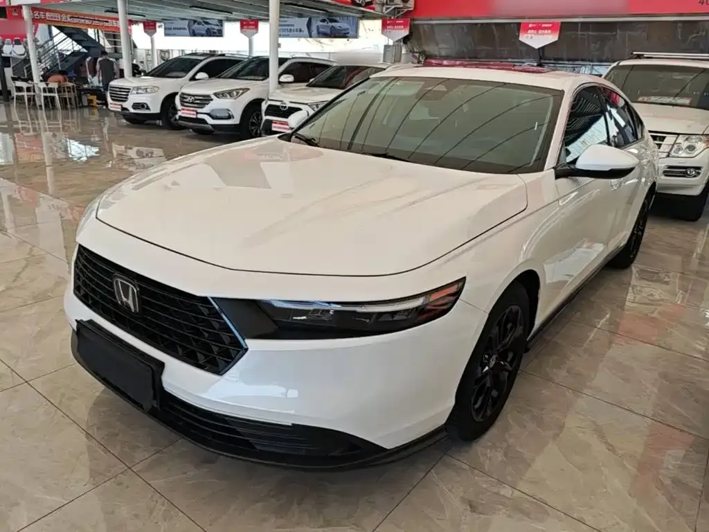 Honda Accord — фото 10