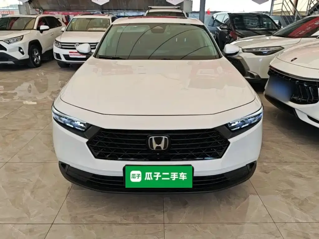 Honda Accord — фото 6