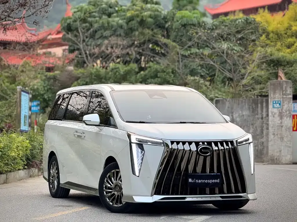 GAC Motor Trumpchi M8 — фото 8
