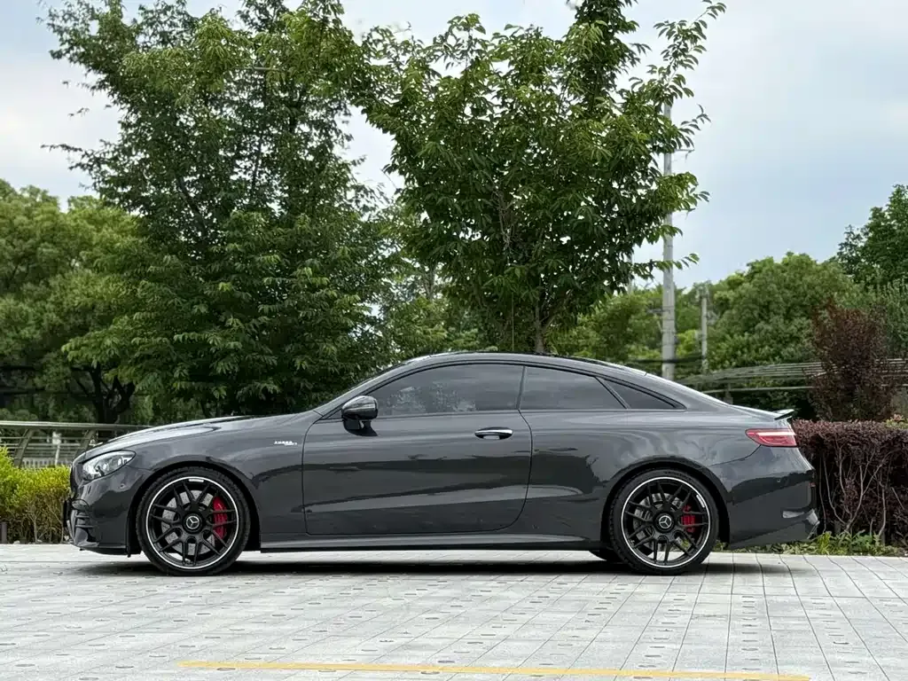 Mercedes-Benz E-Class AMG — фото 10