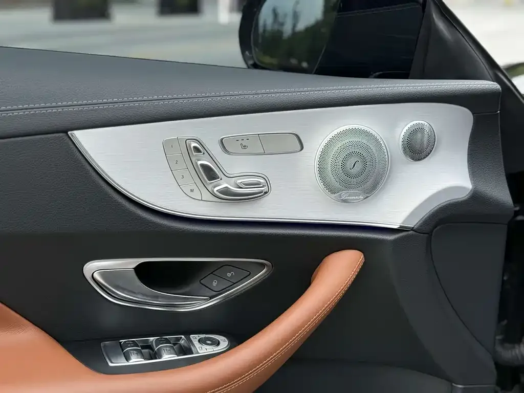 Mercedes-Benz E-Class AMG — фото 4