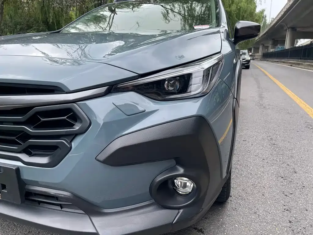 Subaru Crosstrek — фото 4